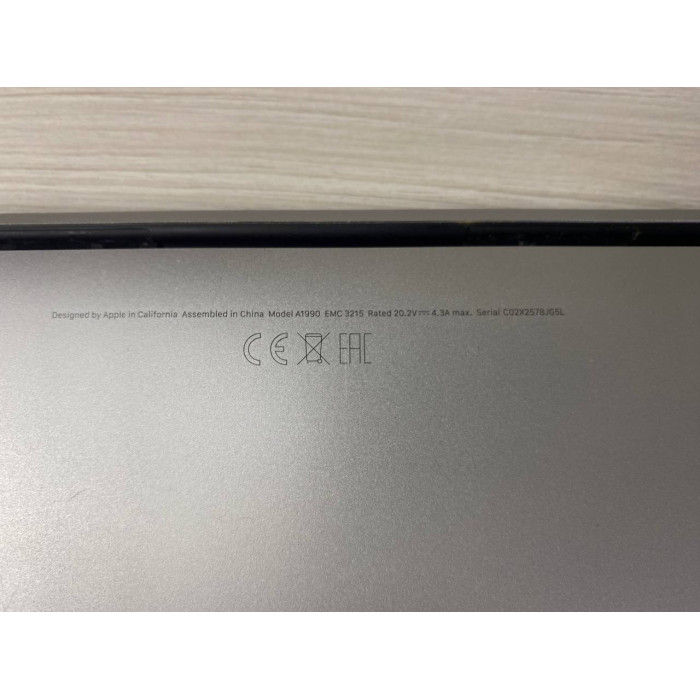 Ноутбук Macbook Pro A1990 