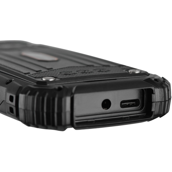 Мобільний телефон 2E R240 2025 Black (694743657623)