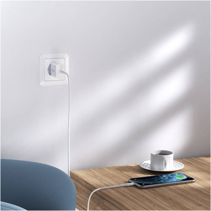 Зарядний пристрій Choetech USB-C PD20W white (Q5004-V5)