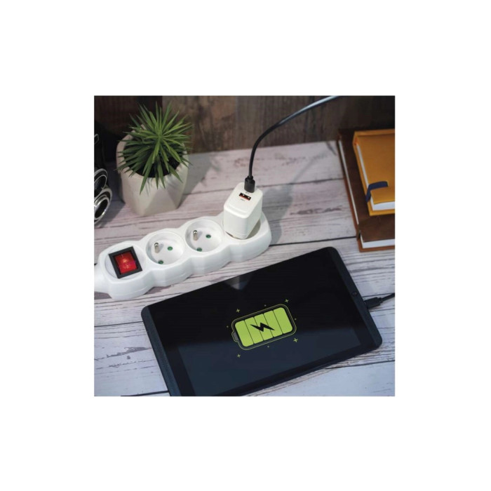 Зарядний пристрій EMOS V02G20 1xUSB-A + 1xUSB-C PD20W GaN (V02G20)
