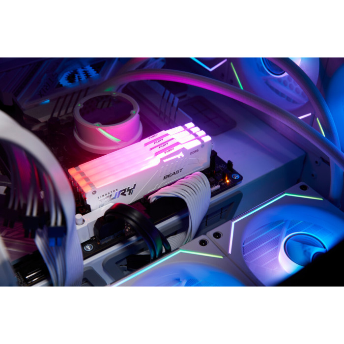 Модуль пам'яті для комп'ютера DDR5 32GB 6000 MHz Beast AM5 RGB White Kingston Fury (ex.HyperX) (KF560C36BWEA-32)