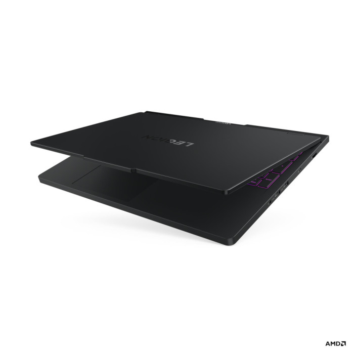 Ноутбук Lenovo Legion Pro 5 16ADR10 (83LT008QRA)