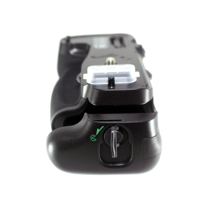 Батарейний блок Meike Nikon D750 (MK-DR750 MB-D16) (DV00BG0051)