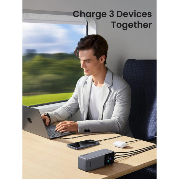 Батарея універсальна Ugreen 25000mAh 200W Nexode Smart Display (PB722 35525B)